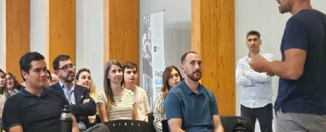 OBERÁ: Capacitan a emprendedores en el Espacio INN de la Facultad de Artes